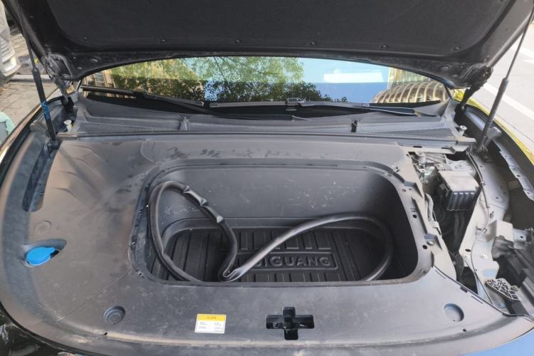 Used VOYAH PASSION 2023 Four-Wheel Drive Standard Edition Engine Bay