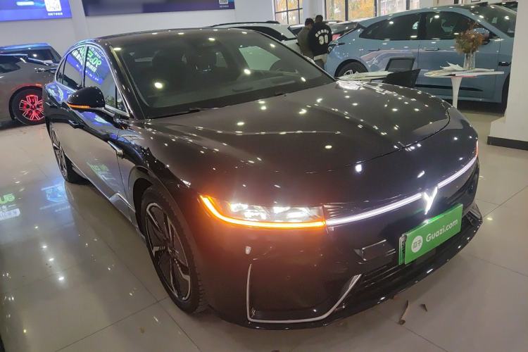 Used VOYAH PASSION 2023 Four-Wheel Drive Long-Range Version Exterior 2