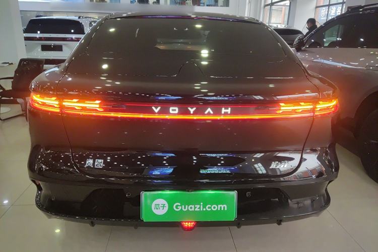 Used VOYAH PASSION 2023 Four-Wheel Drive Long-Range Version Exterior 4
