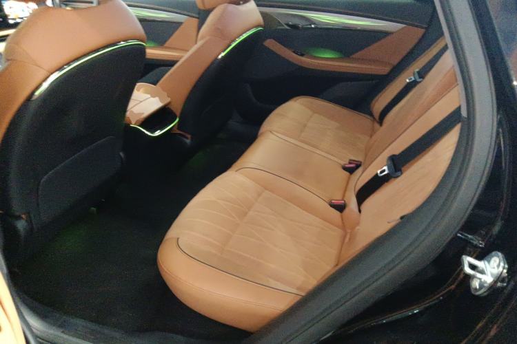 Used VOYAH PASSION 2023 Four-Wheel Drive Flagship Edition Interior 4