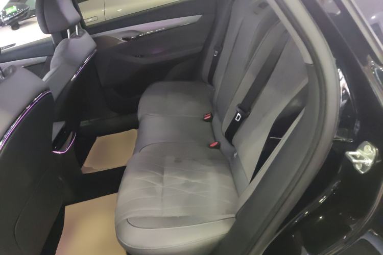 Used VOYAH PASSION 2023 Four-Wheel Drive Long-Range Version Interior 4