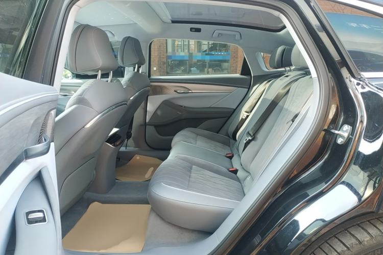 Used VOYAH PASSION 2023 Four-Wheel Drive Long-Range Version Interior 4