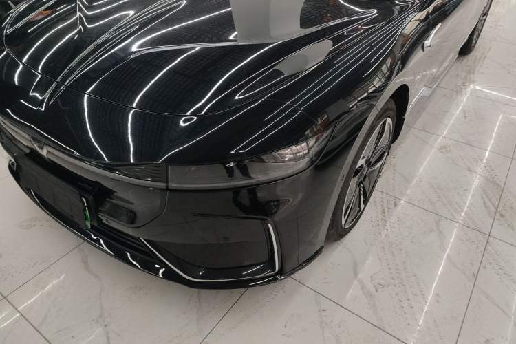 Used VOYAH PASSION 2023 Four-Wheel Drive Flagship Edition Left Front Headlight