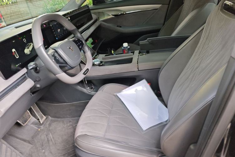 Used VOYAH PASSION 2023 Four-Wheel Drive Flagship Edition Left Front Seat