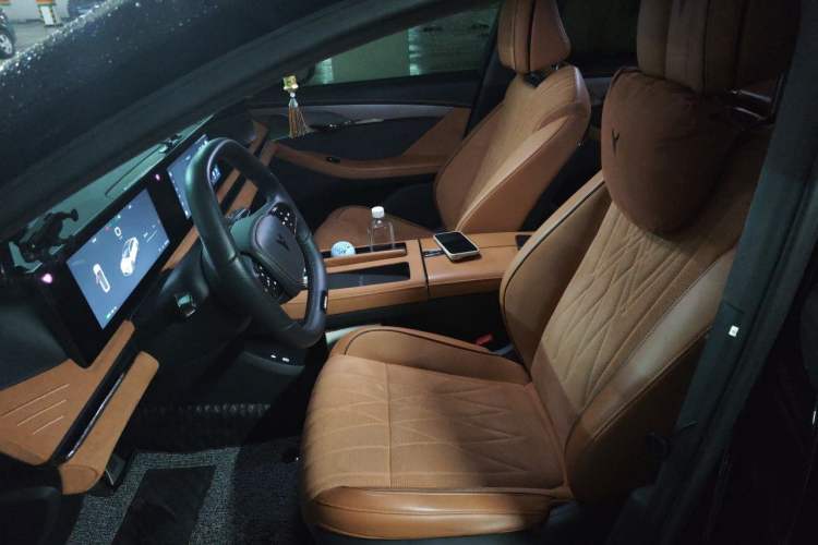 Used VOYAH PASSION 2023 Four-Wheel Drive Flagship Edition Left Front Seat