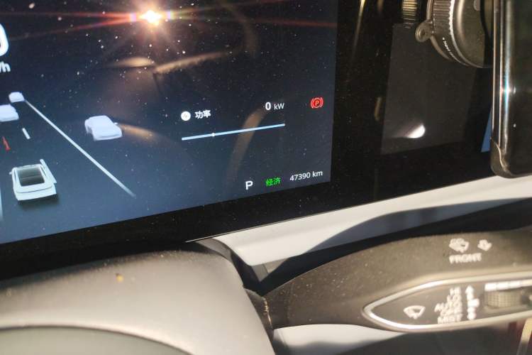 Used VOYAH PASSION 2023 Four-Wheel Drive Long-Range Version Odometer Close Up