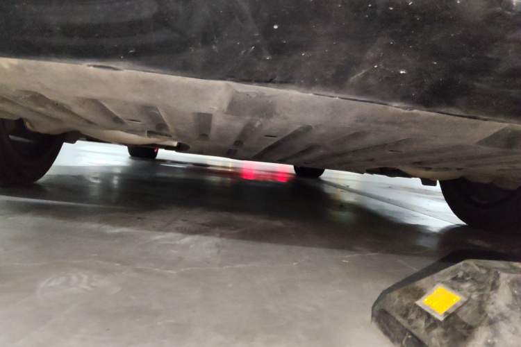 Used VOYAH PASSION 2023 Four-Wheel Drive Flagship Edition Chassis Rear