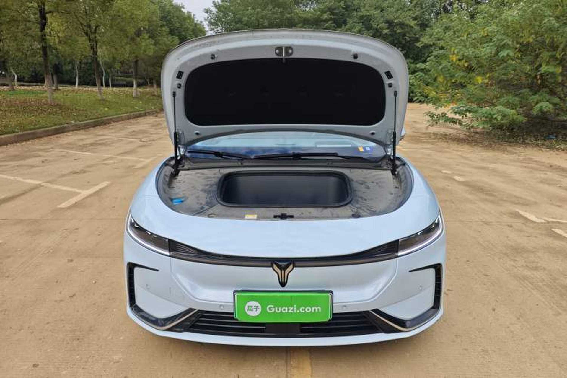 Used VOYAH PASSION 2023 Four-Wheel Drive Standard Edition Engine Bay