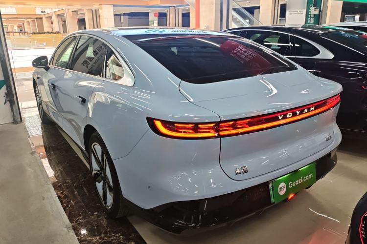 Used VOYAH PASSION 2023 Four-Wheel Drive Flagship Edition Exterior 2