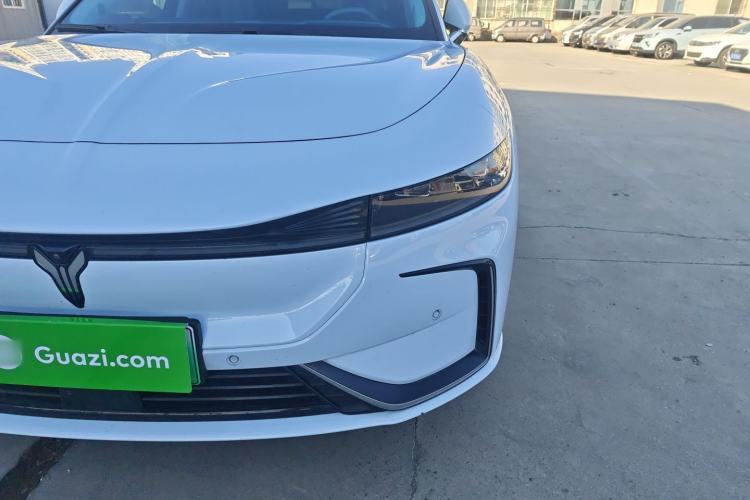 Used VOYAH PASSION 2023 Four-Wheel Drive Flagship Edition Exterior 2