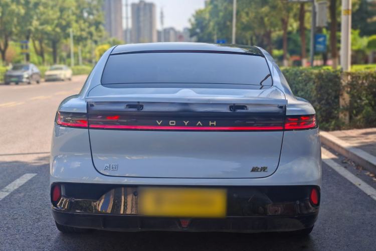 Used VOYAH PASSION 2023 Four-Wheel Drive Flagship Edition Exterior 5