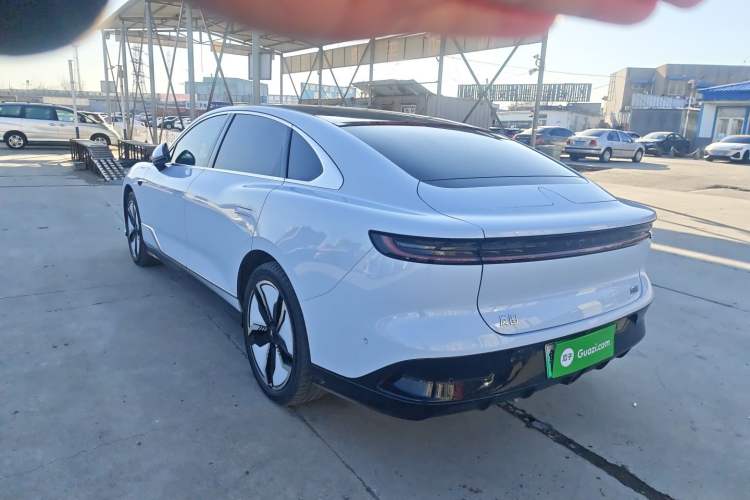 Used VOYAH PASSION 2023 Four-Wheel Drive Flagship Edition Exterior 8
