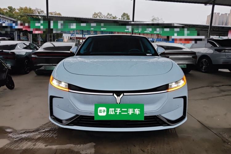 Used VOYAH PASSION 2023 Four-Wheel Drive Flagship Edition Front