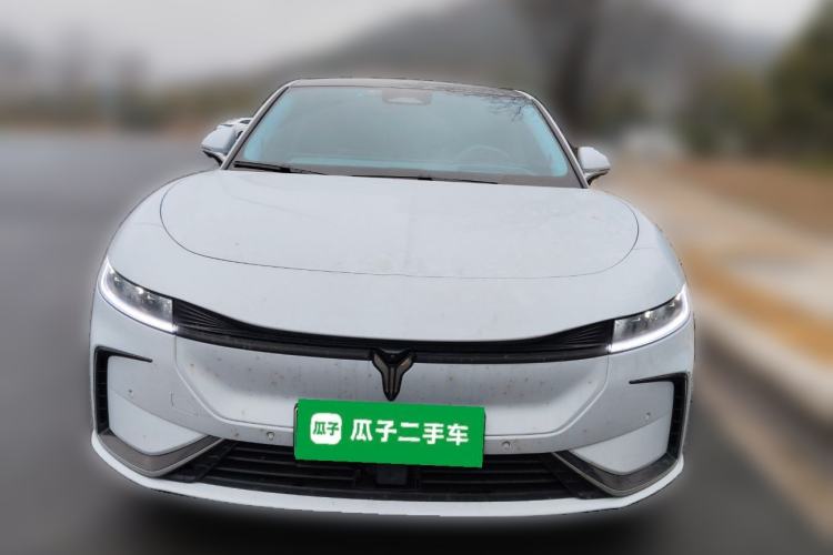 Used VOYAH PASSION 2023 Four-Wheel Drive Flagship Edition Front