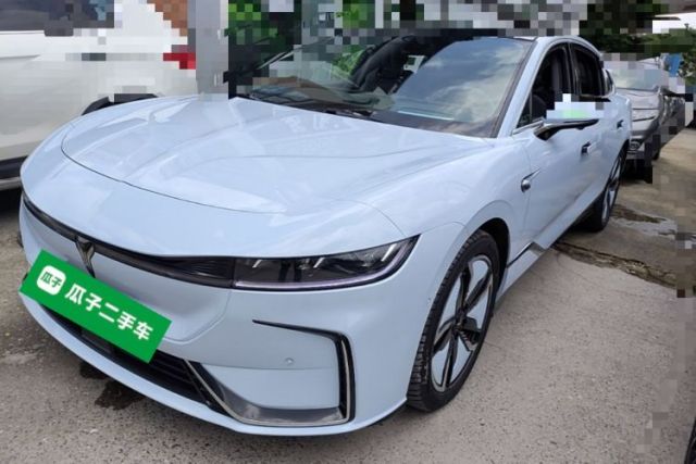 Used VOYAH PASSION 2023 Four-Wheel Drive Standard Edition