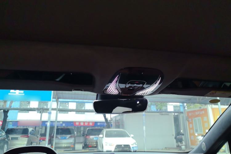 Used VOYAH PASSION 2023 Four-Wheel Drive Flagship Edition Headliner