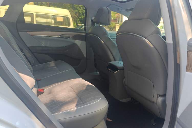Used VOYAH PASSION 2023 Four-Wheel Drive Flagship Edition Interior 1