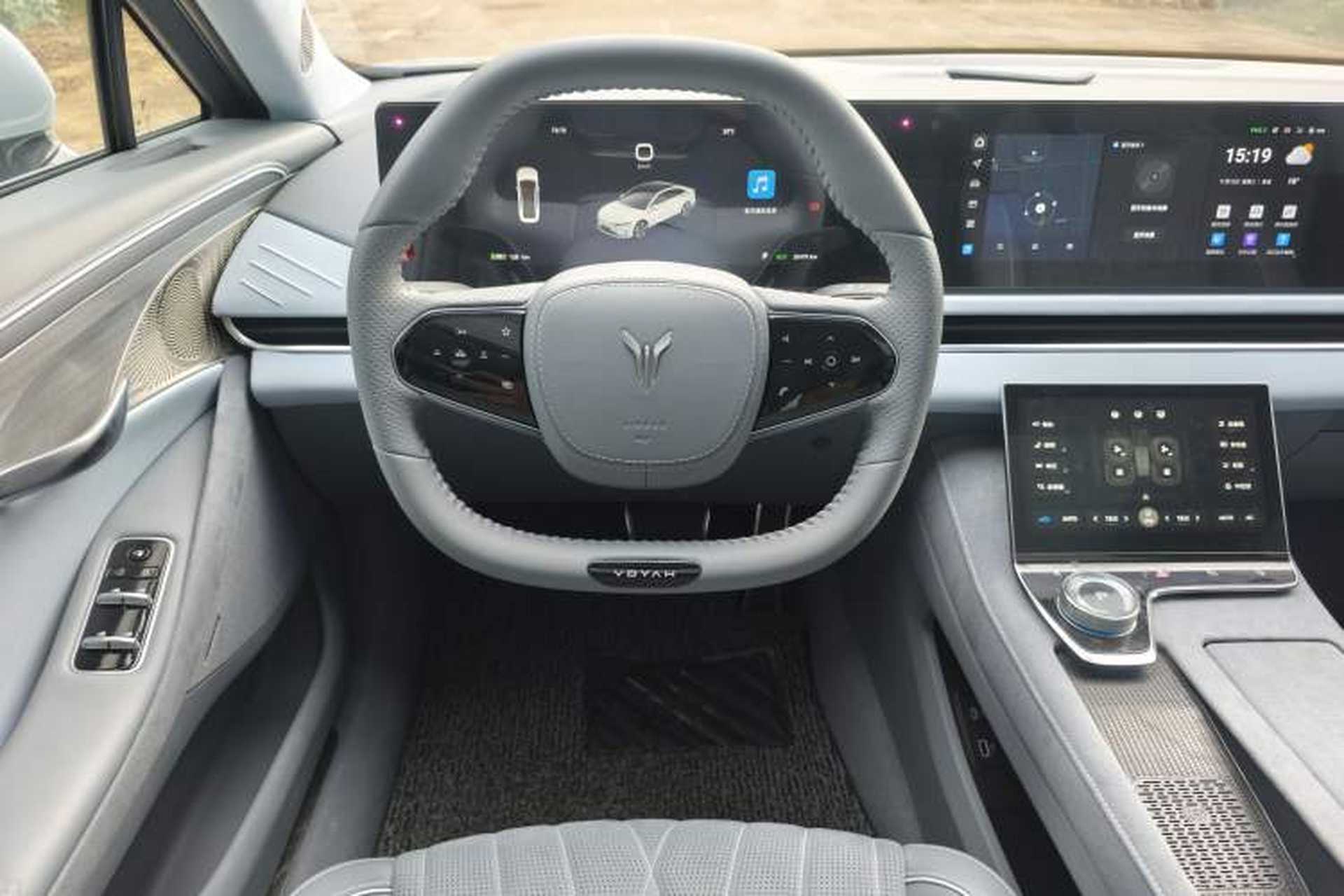 Used VOYAH PASSION 2023 Four-Wheel Drive Standard Edition Interior 9