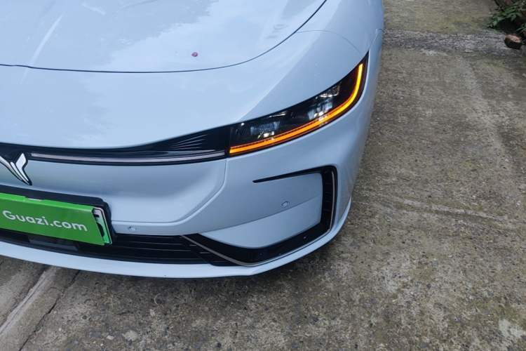 Used VOYAH PASSION 2023 Four-Wheel Drive Standard Edition Left Front Headlight