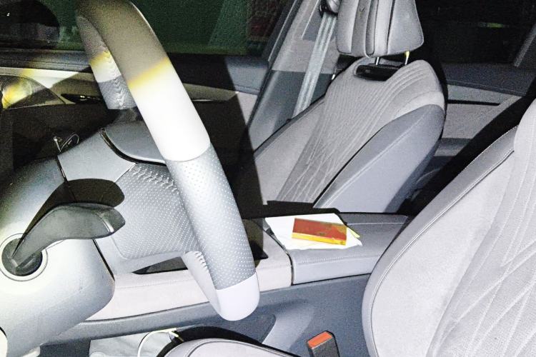 Used VOYAH PASSION 2023 Four-Wheel Drive Flagship Edition Left Front Seat