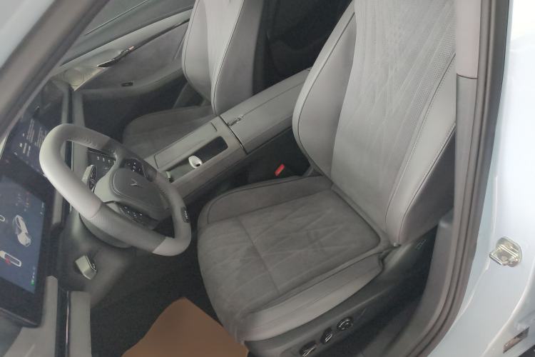 Used VOYAH PASSION 2023 Four-Wheel Drive Flagship Edition Left Front Seat