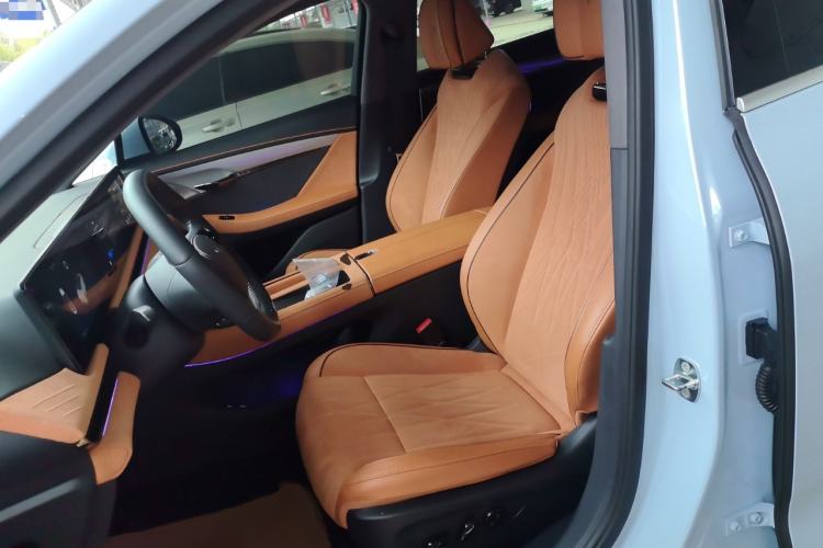Used VOYAH PASSION 2023 Four-Wheel Drive Flagship Edition Left Front Seat