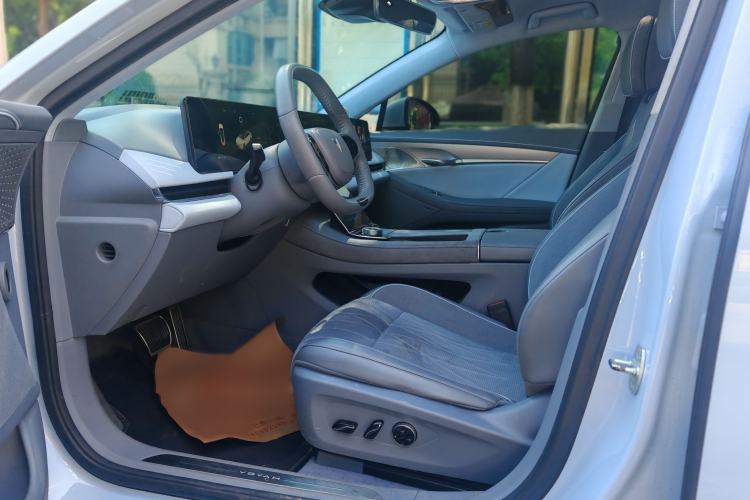 Used VOYAH PASSION 2023 Four-Wheel Drive Flagship Edition Left Front Seat