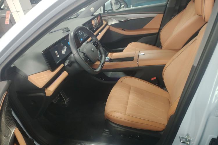 Used VOYAH PASSION 2023 Four-Wheel Drive Flagship Edition Left Front Seat