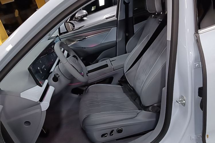 Used VOYAH PASSION 2023 Four-Wheel Drive Standard Edition Left Front Seat