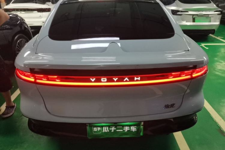 Used VOYAH PASSION 2023 Four-Wheel Drive Flagship Edition Rear