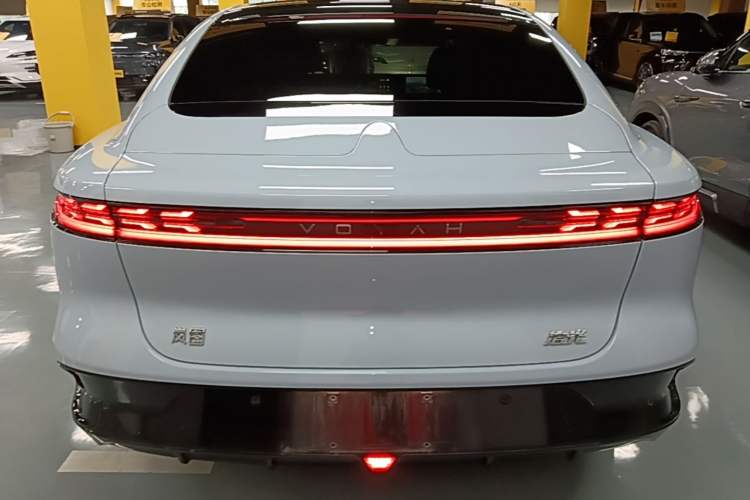 Used VOYAH PASSION 2023 Four-Wheel Drive Standard Edition Rear