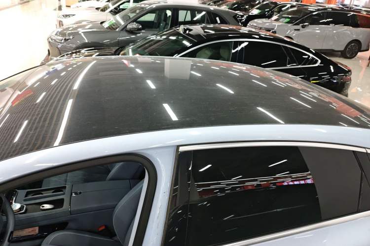 Used VOYAH PASSION 2023 Four-Wheel Drive Flagship Edition Roof