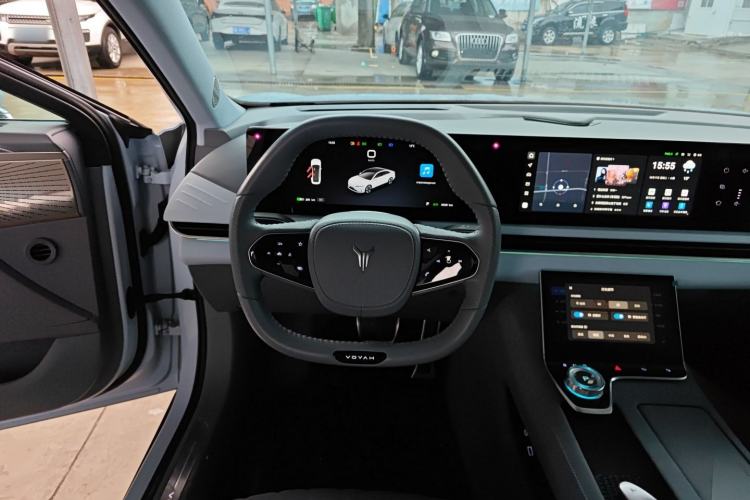 Used VOYAH PASSION 2023 Four-Wheel Drive Flagship Edition Steering Wheel
