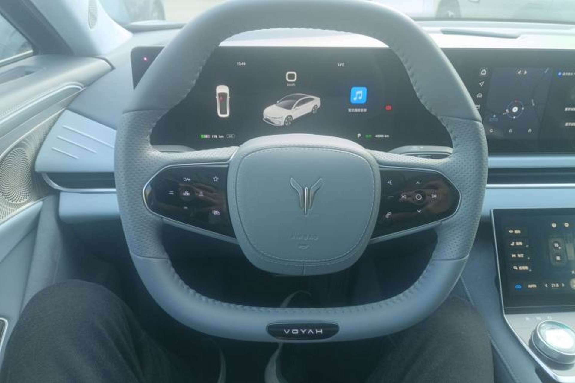 Used VOYAH PASSION 2023 Four-Wheel Drive Long-Range Version Steering Wheel
