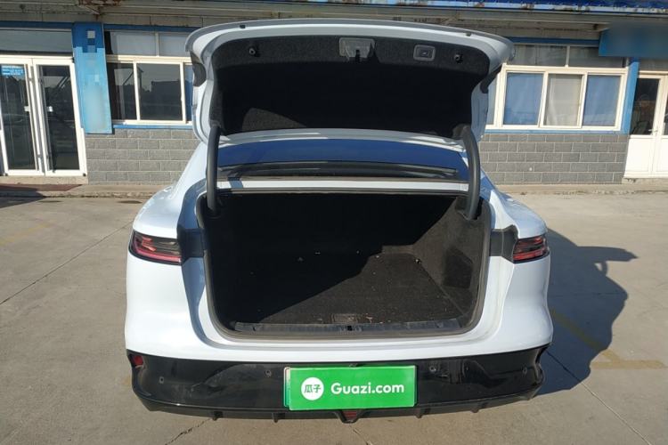 Used VOYAH PASSION 2023 Four-Wheel Drive Flagship Edition Trunk
