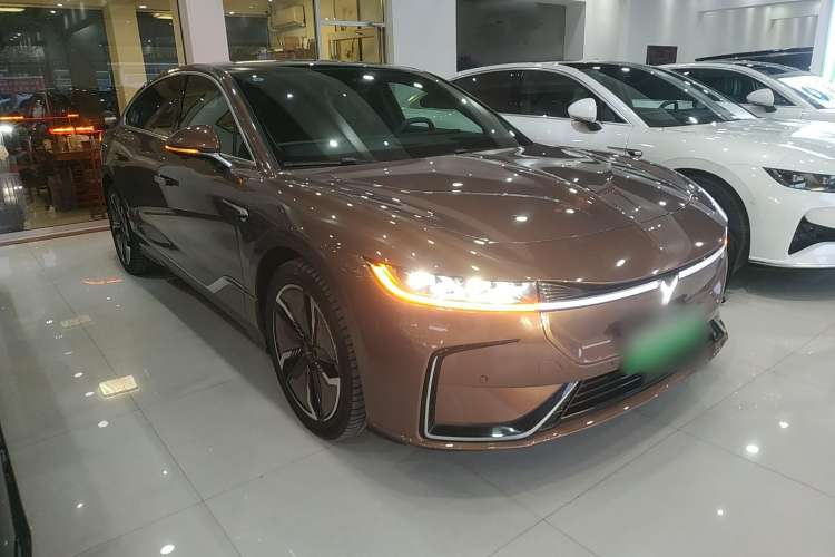 Used VOYAH PASSION 2023 Four-Wheel Drive Long-Range Version Exterior 2