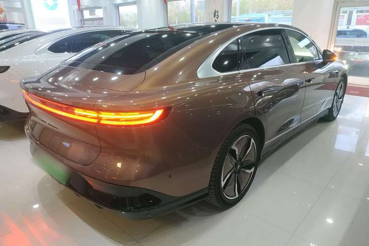Used VOYAH PASSION 2023 Four-Wheel Drive Long-Range Version Exterior 5