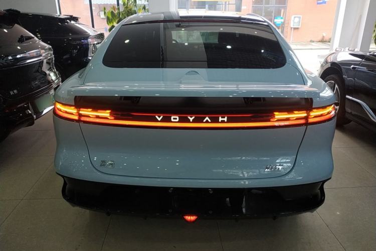 Used VOYAH PASSION 2023 Four-Wheel Drive Long-Range Version Exterior 4