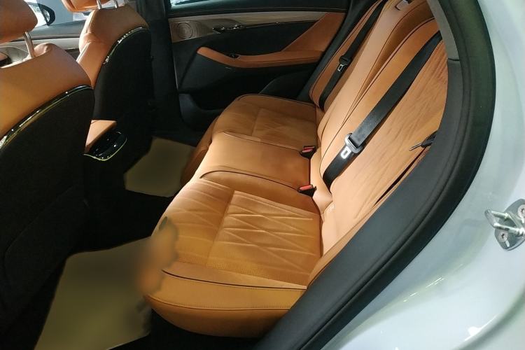 Used VOYAH PASSION 2023 Four-Wheel Drive Long-Range Version Interior 4