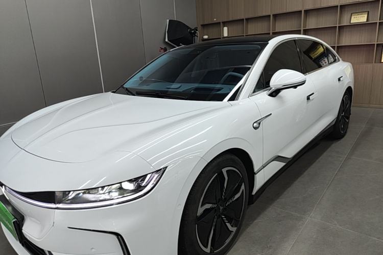 Ojetý VOYAH Light 2023 Four-Wheel Drive Standard Edition Guazi used car, China used car export, Used car for sale, Used  cars, Cheapest cars for sale
