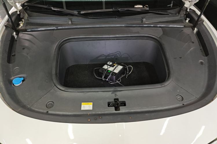 Used VOYAH PASSION 2023 Four-Wheel Drive Standard Edition Engine Bay