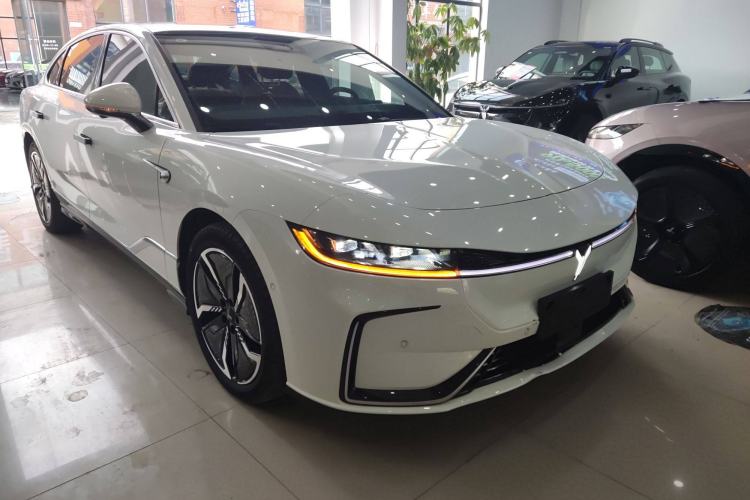 Used VOYAH PASSION 2023 Four-Wheel Drive Long-Range Version Exterior 2