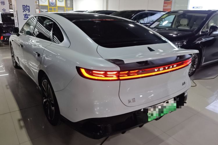 Used VOYAH PASSION 2023 Four-Wheel Drive Standard Edition Exterior 3