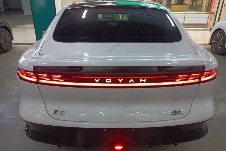 Used VOYAH PASSION 2023 Four-Wheel Drive Long-Range Version Exterior 4
