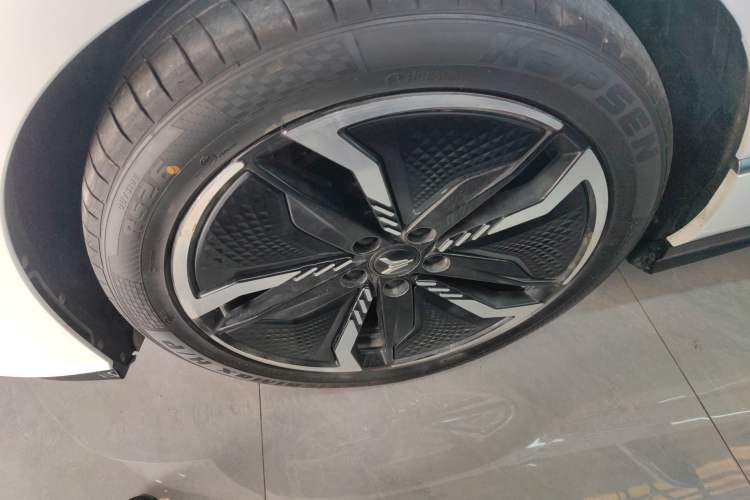 Used VOYAH PASSION 2023 Four-Wheel Drive Flagship Edition Exterior 7
