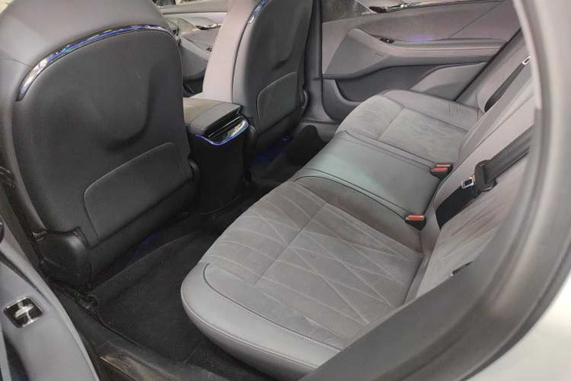 Used VOYAH PASSION 2023 Four-Wheel Drive Flagship Edition Interior 4