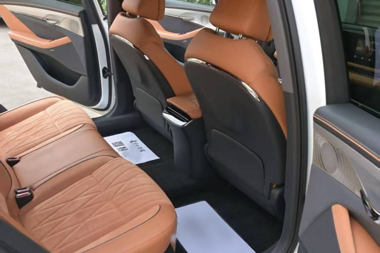 Used VOYAH PASSION 2023 Four-Wheel Drive Flagship Edition Interior 7