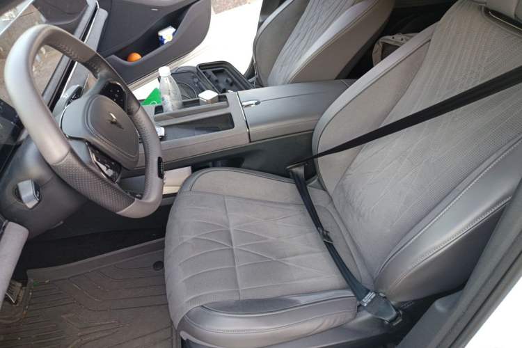 Used VOYAH PASSION 2023 Four-Wheel Drive Flagship Edition Left Front Seat