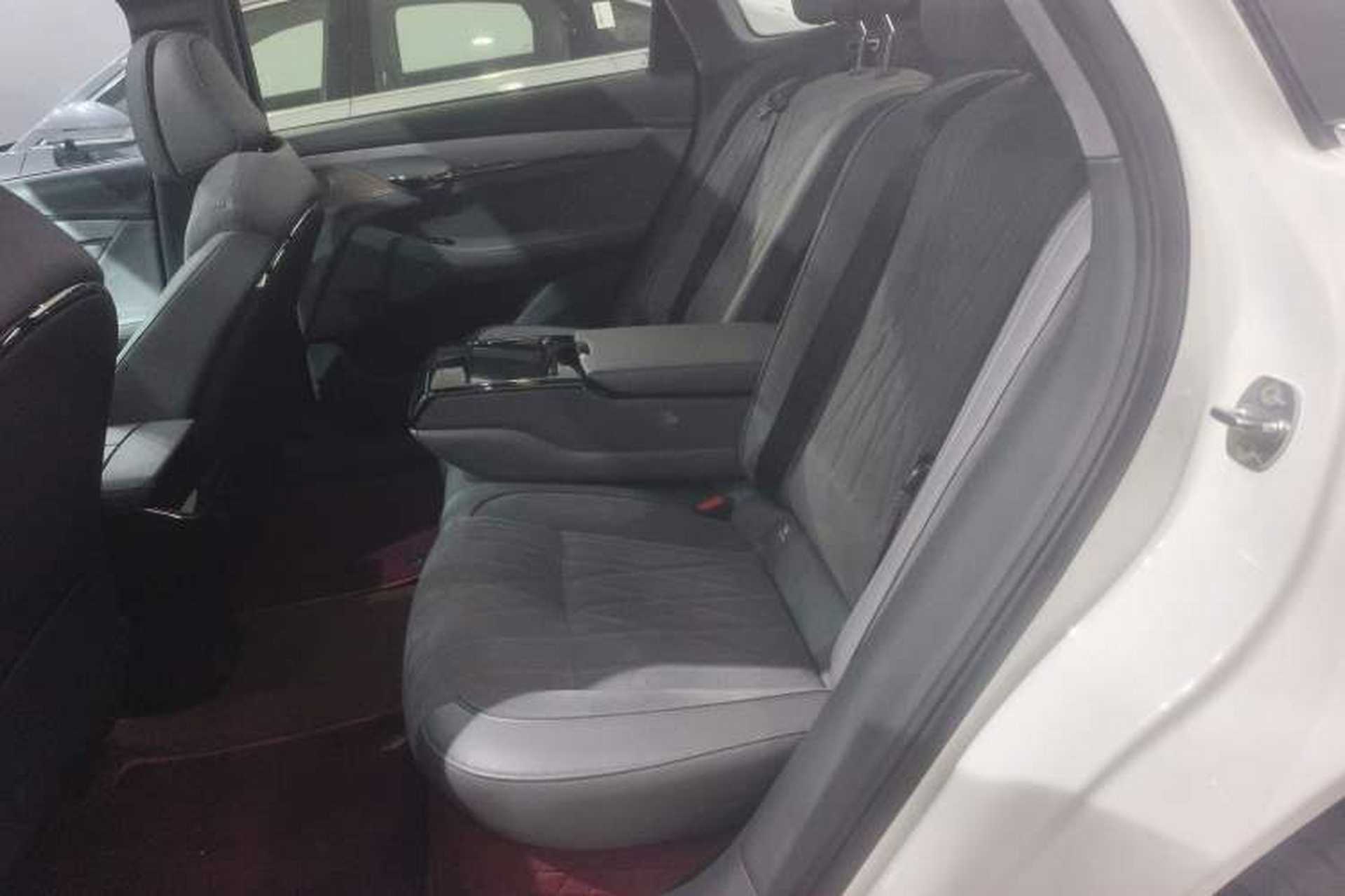 Used VOYAH PASSION 2023 Four-Wheel Drive Flagship Edition Left Rear Seat