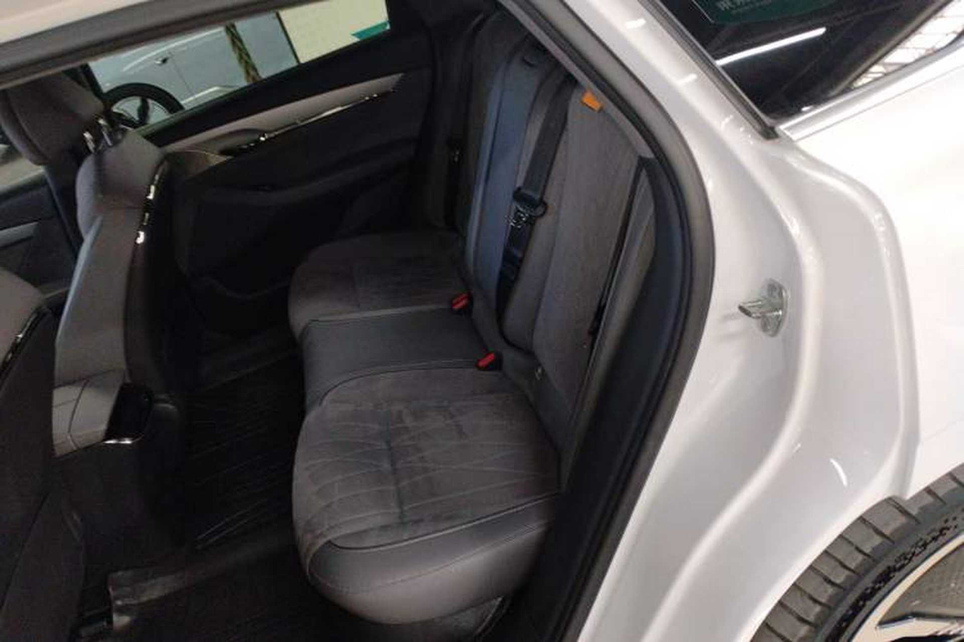Used VOYAH PASSION 2023 Four-Wheel Drive Flagship Edition Left Rear Seat